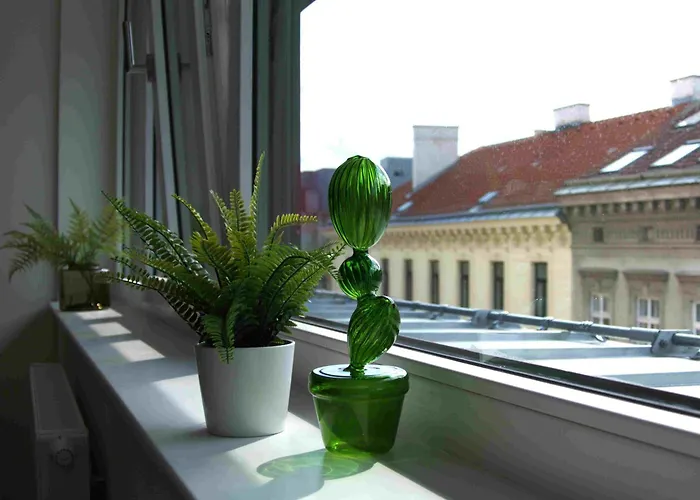 Longstay Stylish Modern - U4, Naschmarkt Area * فيينا
